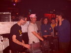 DJ s